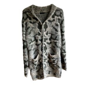 Janice Apparel Animal Print Cardigan Sweater One Size Pockets Fuzzy Cozy Duster